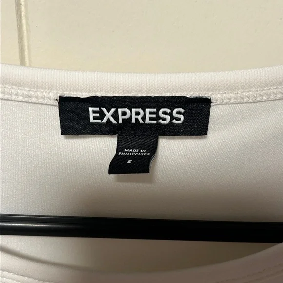 Dress - Picture 2 of 5